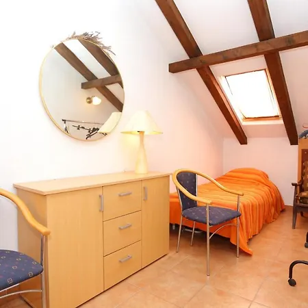 Appartamento Okrug Donji 2977b *